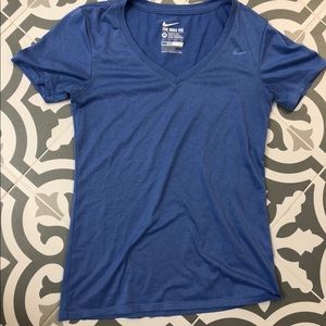 Nike Dri-Fit Shirt barely worn! Women’s XS